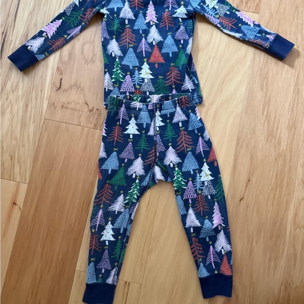 Hanna Andersson Navy Kids Pajama Set with Colorful Tree Print
